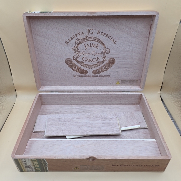 Other - Jaime Garcia Toro Gordo Reserva Especial Empty Wood Cigar Box